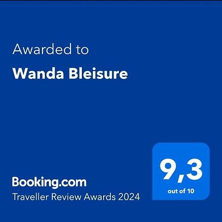 Wanda Bleisure Nápoles Exterior foto